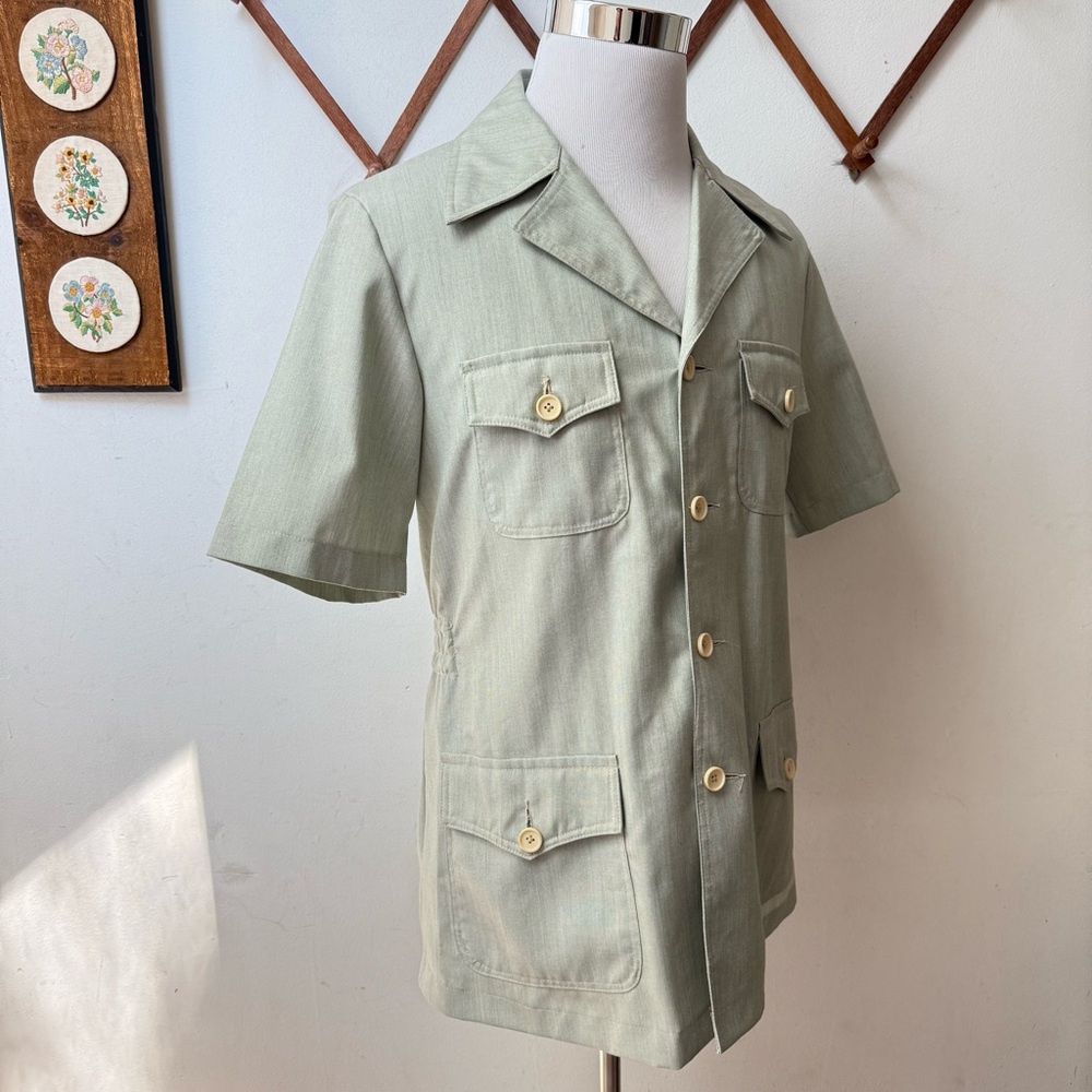 Retro Sage Green 4 Pocket Safari Button-Up Shirt - Picture 5 of 13